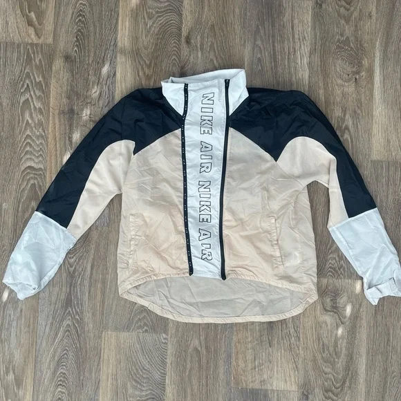 Nike Air Windbreaker Jacket Women’s Medium Full Zip Lightweight - Picture 1 of 6